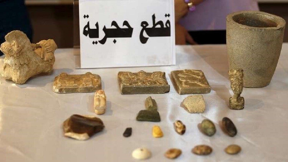 العراق.. تفكيك 3 عصابات نشطت في تهريب الآثار