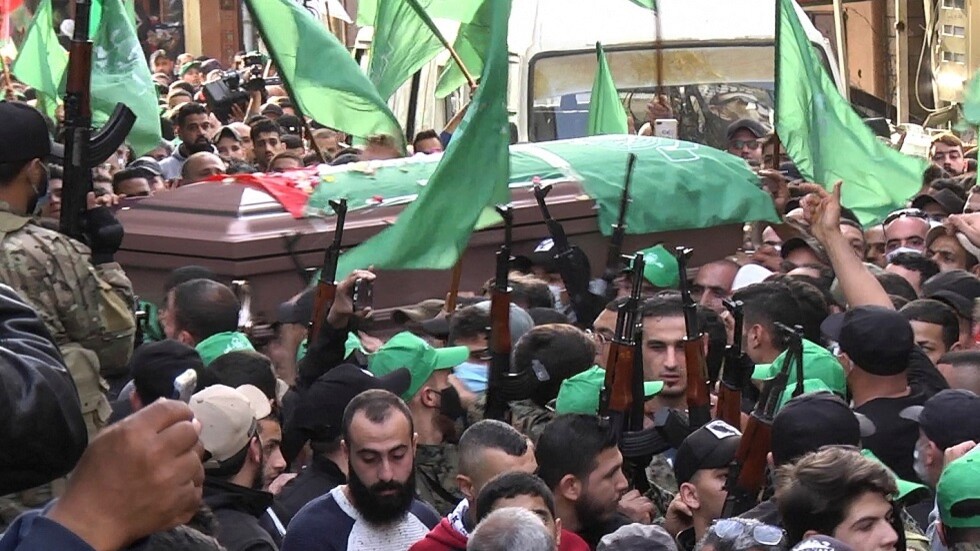 "حماس" تحمل "قوات الأمن الوطني الفلسطيني" مسؤولية قتل 3 من عناصرها في لبنان