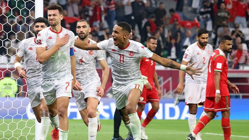 بالفيديو.. نجم "نسور قرطاج" يشعل مواقع التواصل بقوله: سواء ربحت تونس أو خسرت الجزائر نبقى أخوة