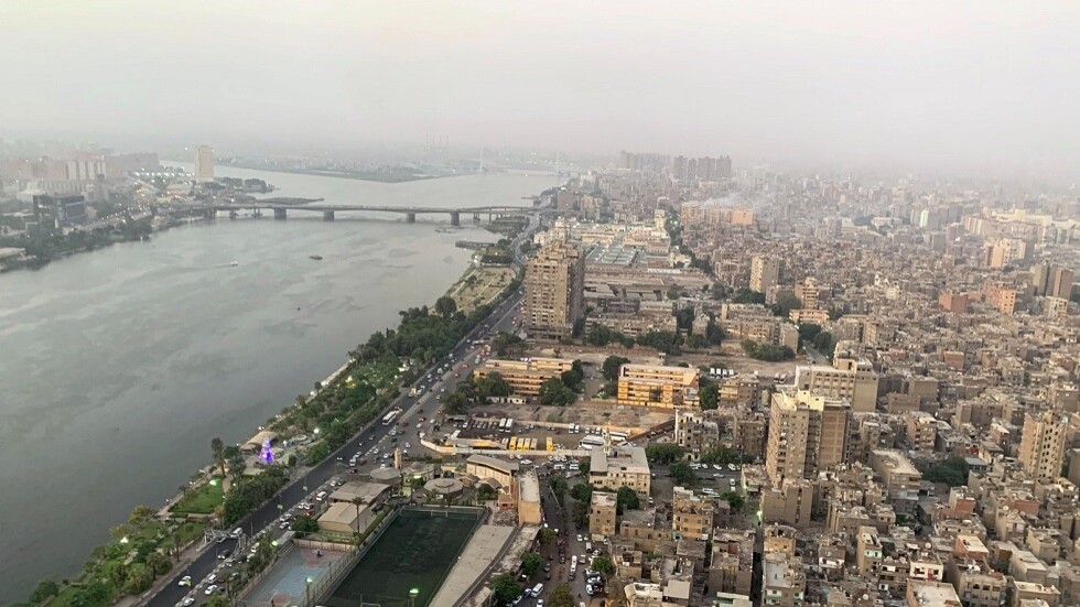 الأرصاد المصرية توصي المواطنين بعدم الخروج من منازلهم إلا للضرورة