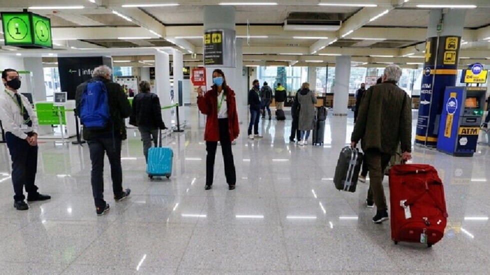ألمانيا تعتزم إضافة بريطانيا لقائمة المناطق ذات الانتشار الواسع لمتحورات كورونا