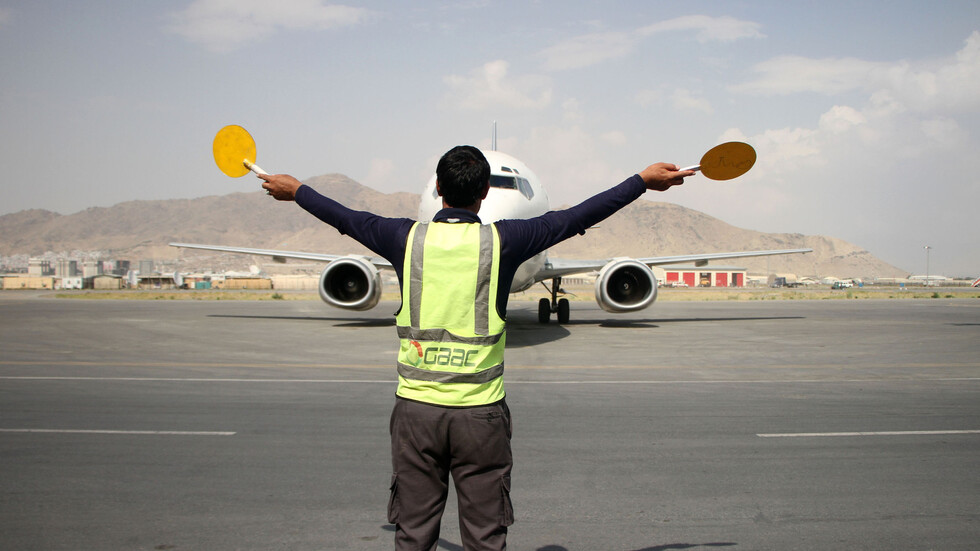 "طالبان" تكشف حقيقة توصلها لاتفاق مع قطر وتركيا بشأن تشغيل مطارات أفغانستان الدولية