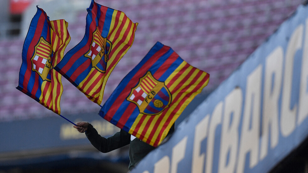 برشلونة يعلن إصابة 3 لاعبين جدد بفيروس كورونا