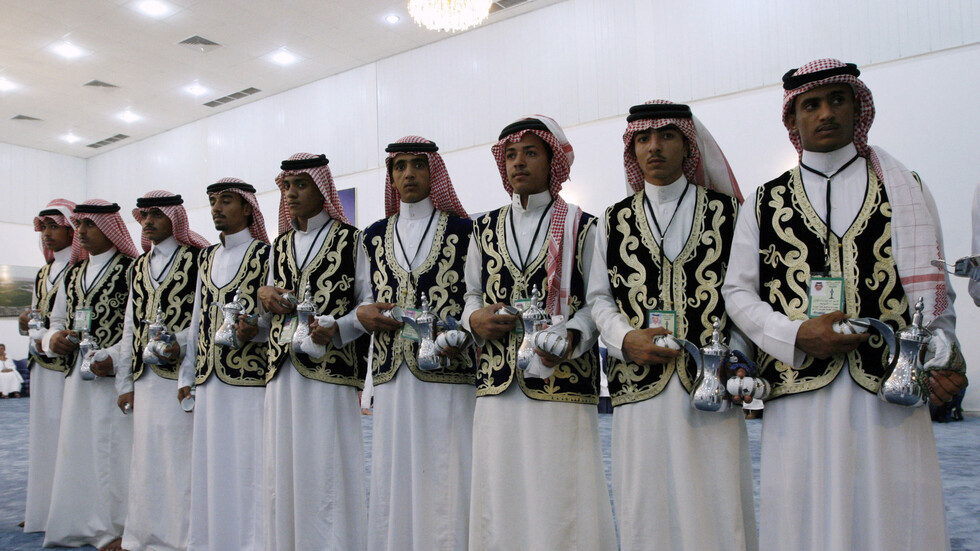 "عام القهوة السعودية 2022"..مؤسسات وجهات حكومية في المملكة تحتفل بهذه المناسبة (فيديو + صور)
