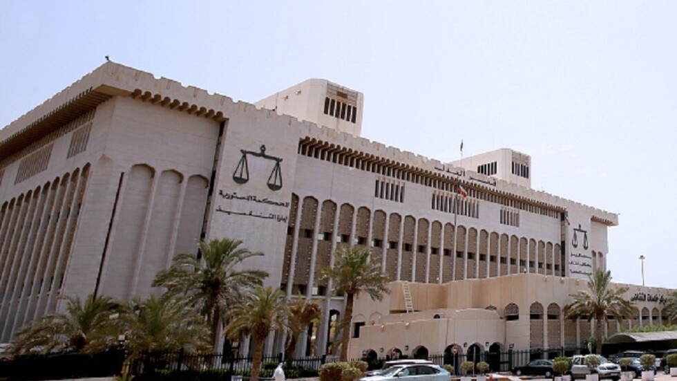 الكويت.. إحالة والدة المتهم بقتل فرح أكبر إلى الجنايات