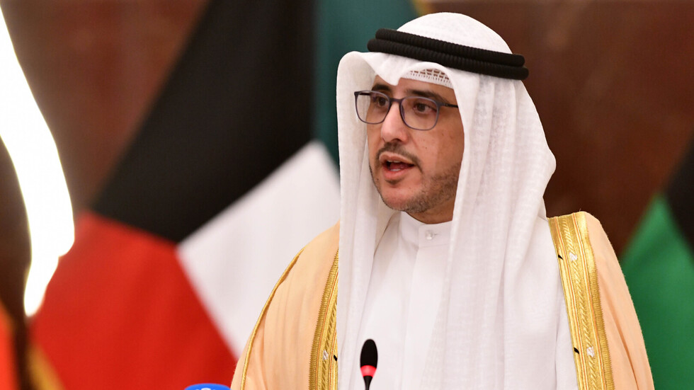 وزير خارجية الكويت يعلن تسليم لبنان مقترحات تهدف 