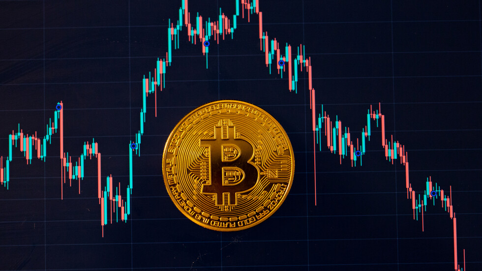 عملة "البيتكوين" تقفز بعد تراجع ملحوظ