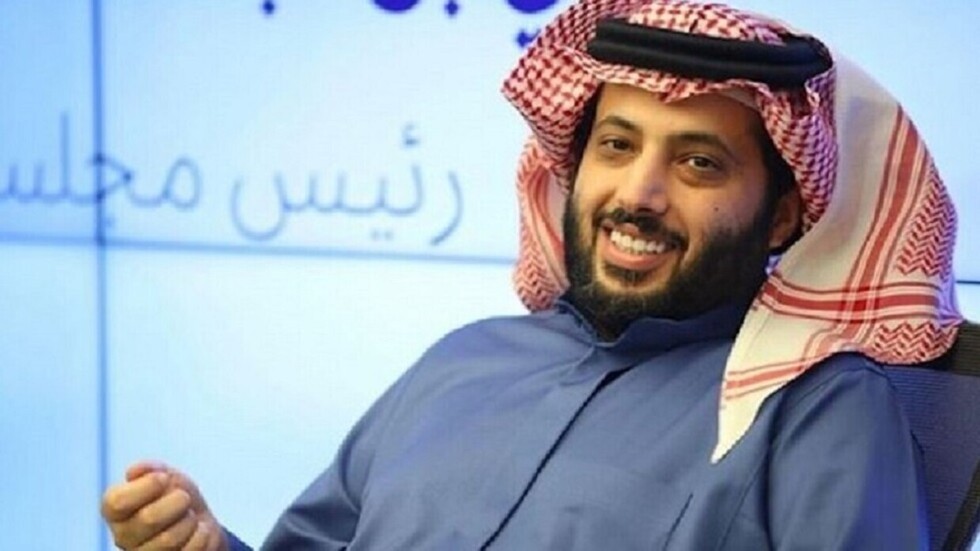 تركي آل الشيخ يدافع عن الفنان حسن الرداد بعد تصريح حول رغبته في الإقامة بالسعودية