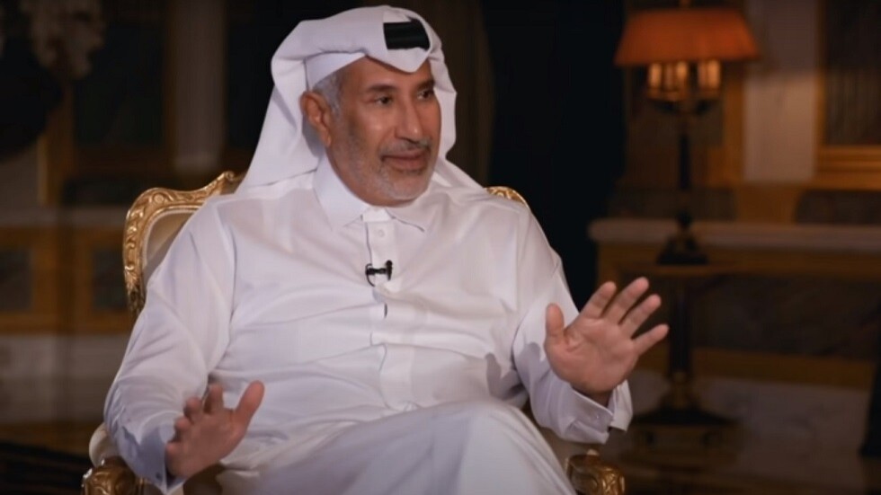 حمد بن جاسم يكشف تفاصيل اجتماعه مع الرئيس العراقي الراحل صدام حسين عام 2002 (فيديو)