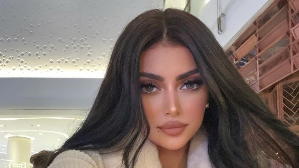 الحقيقة سعودية.. صحيفة تكشف زيف أفضل صورة بطاقة في العالم (صورة)