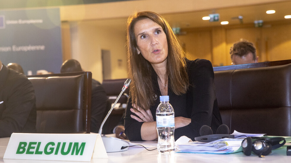 وزيرة خارجية بلجيكا ترفض التعليق على تقارير عن إمكانية توليها أمانة الناتو
