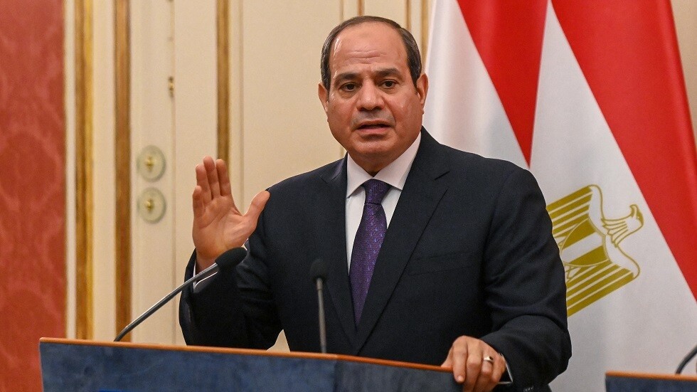 السيسي يوجه رسالة عاجلة للاعبي منتخب مصر