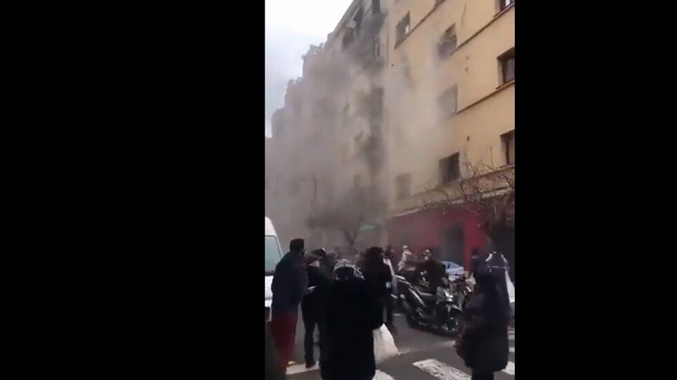 إسبانيا.. نزلاء فندق يلقون بأنفسهم من نوافذه هربا من حريق كبير (فيديو)