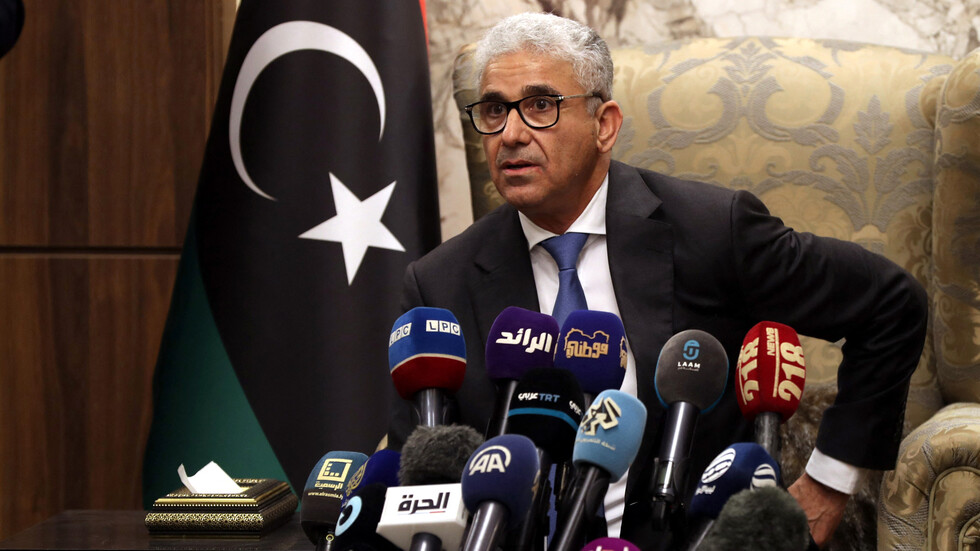 ريس الوزراء الليبي المكلف يستبعد أي صدام مع السلطة الحالية