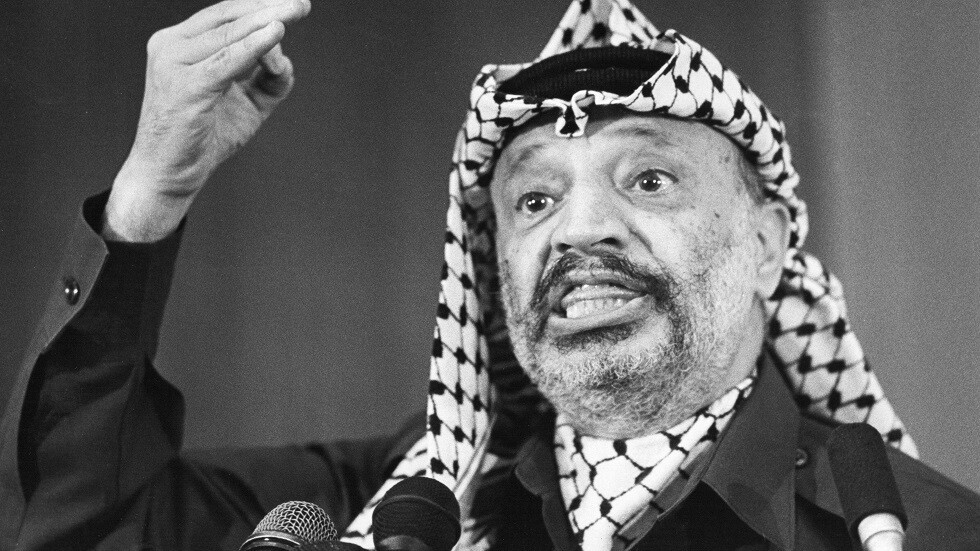 حمد بن جاسم يكشف سرا خطيرا عن وفاة الزعيم الفلسطيني ياسر عرفات - فيديو