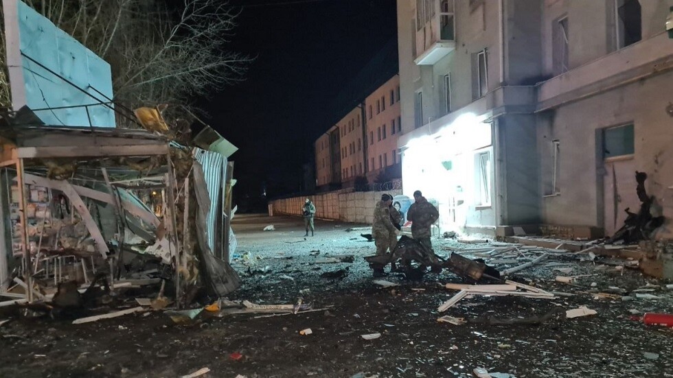 مراسلنا: مقتل 3 مدنيين نتيجة تفجير لغم على الطريق بين دونيتسك وغورلوفكا