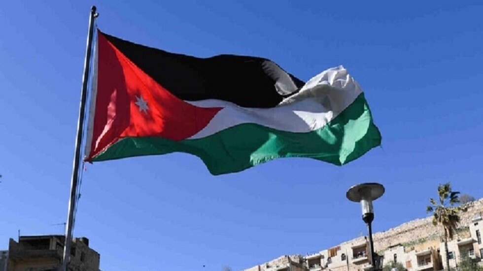 تعميم من الخارجية الأردنية حول المعابر الحدودية الأوكرانية التي يتواجد فيها موظفو السفارات
