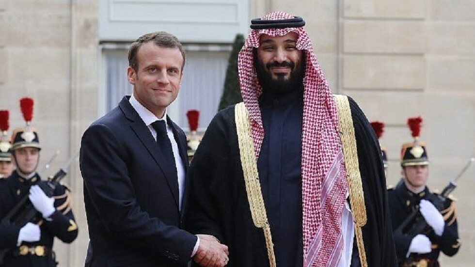 ماكرون يبحث مع ولي العهد السعودي الأوضاع في أوكرانيا وأثر الأزمة على أسواق الطاقة