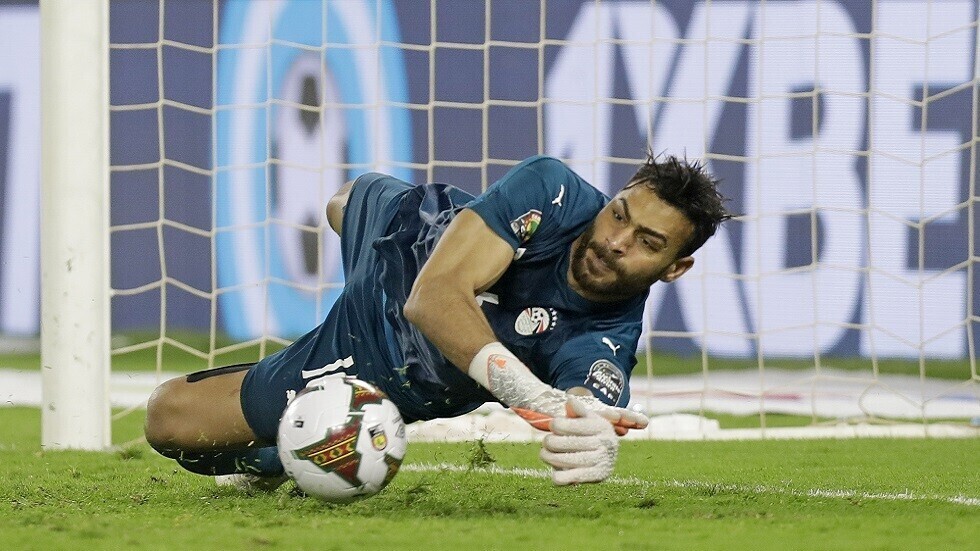 الكشف عن قيمة عقد أبو جبل مع النصر السعودي