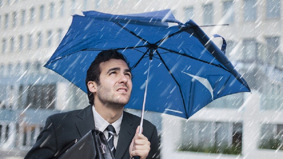 كيف نتجنب التأثر بتغيرات الطقس؟