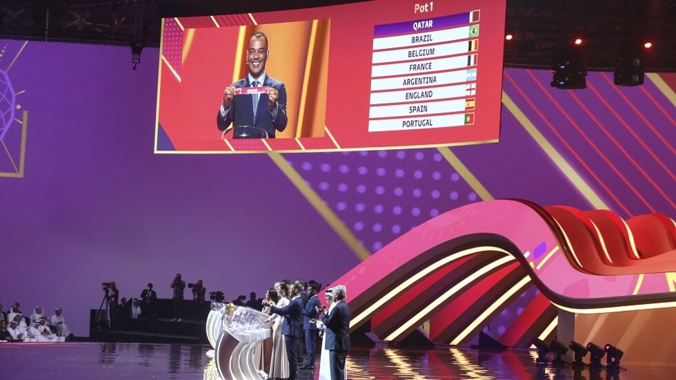 قرعة كأس العالم 2022.. منتخب قطر يواجه "غريم" الفراعنة