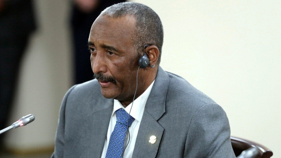 البرهان يدعو بعثة الأمم المتحدة في السودان للوقوف على 