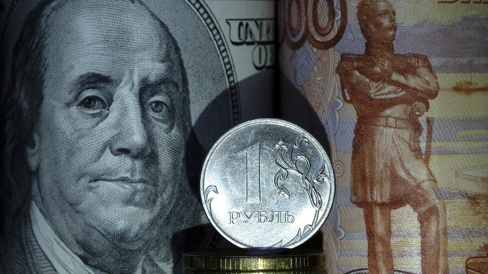 "بلومبرغ" تتوقع تحقيق روسيا أرباحا قياسية في ظل العقوبات