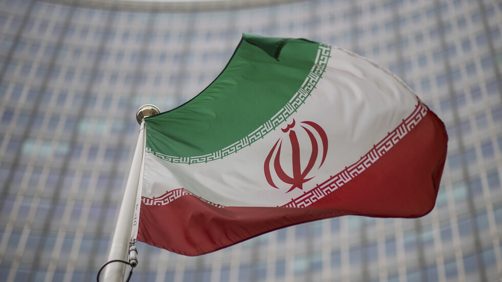 إيران تعلق على قرار "طالبان" بمنع زراعة الخشخاش في أفغانستان
