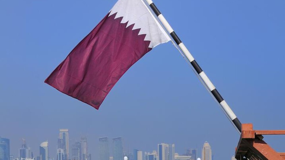 إيران وقطر توقعان مذكرات تعاون بمجال النقل الجوي والطيران المدني وخط نقل بحري