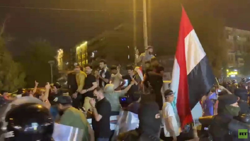 تظاهرات في بغداد ومحافظات أخرى تطالب بالإسراع في تشكيل الحكومة (فيديو)