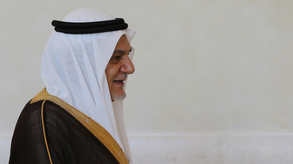 الأمير السعودي تركي الفيصل يكشف عن قصة عمله في أحد المطاعم بالولايات المتحدة (فيديو)