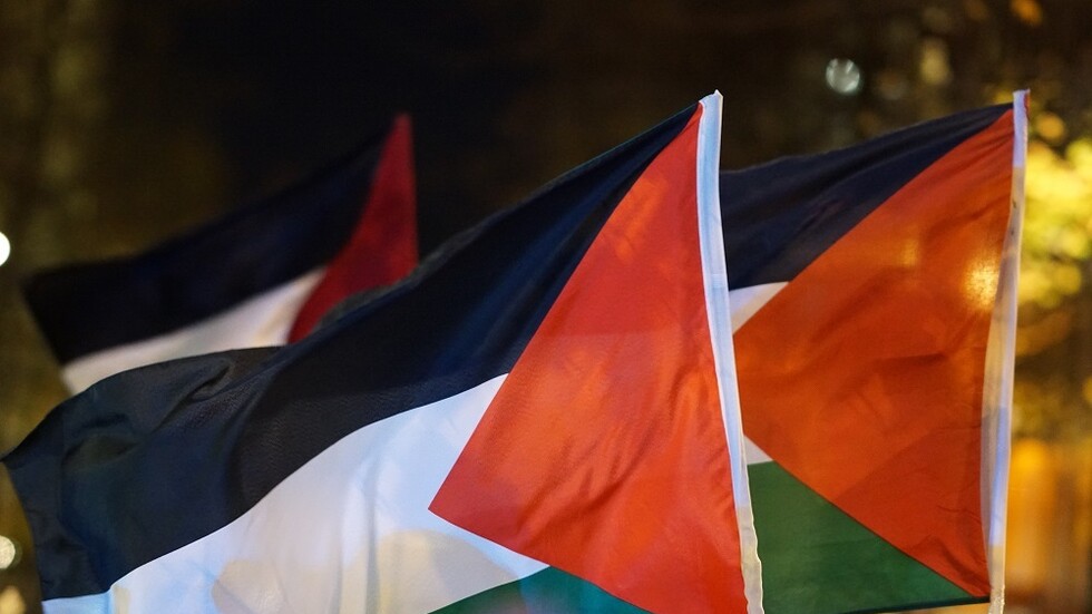 الخارجية الفلسطينية تدين "جرائم الاعدامات الميدانية" وتطالب الجنائية الدولية بتحقيق فوري