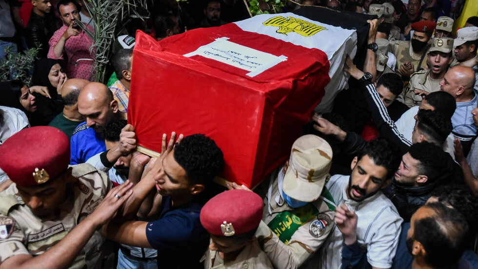"داعش" يتبنى هجوم‎ سيناء الذي أدى إلى مقتل 11 عسكريا