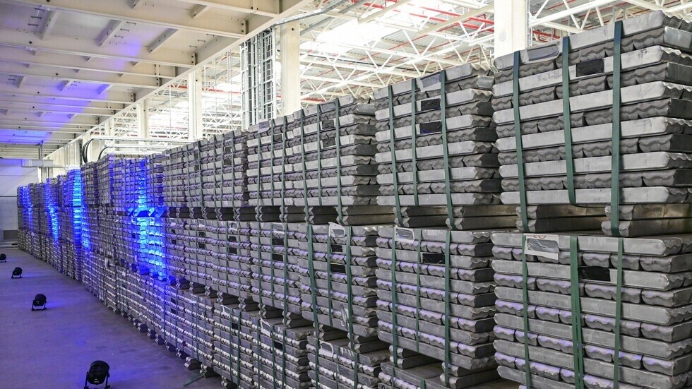 تراجع سعر الألمنيوم إلى أقل من 2800 دولار للطن للمرة الأولى منذ 4 يناير