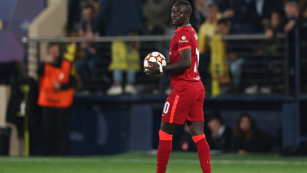ماني يرد على أنباء انتقاله إلى بايرن ميونخ