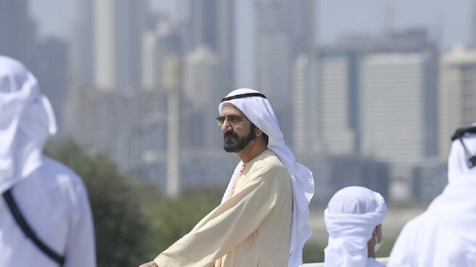 بقصيدة "في جنة الخلد".. حاكم دبي ينعى رئيس الإمارات