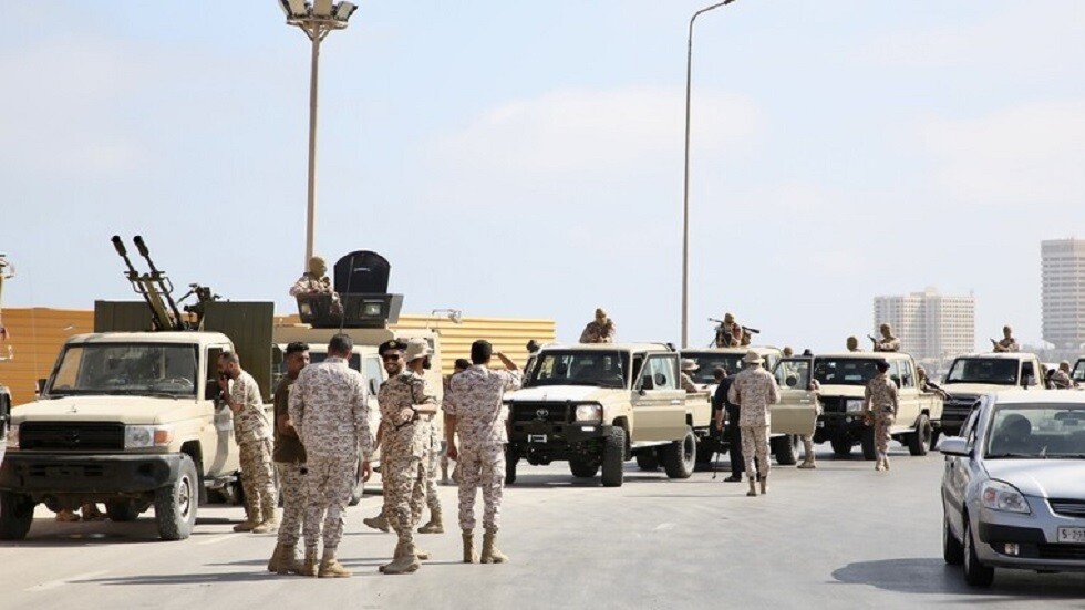 ليبيا.. توقف الاشتباكات المسلحة في طرابلس وإخراج العائلات العالقة