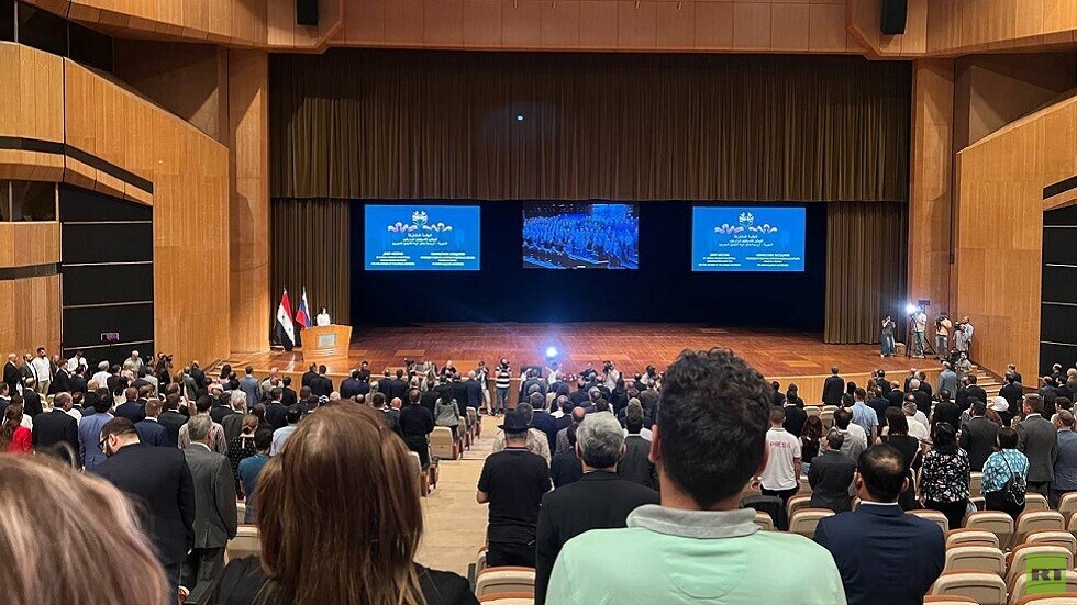ميزنتسيف: روسيا توافق على تدريب الطلاب السوريين في مؤسساتها مجانا