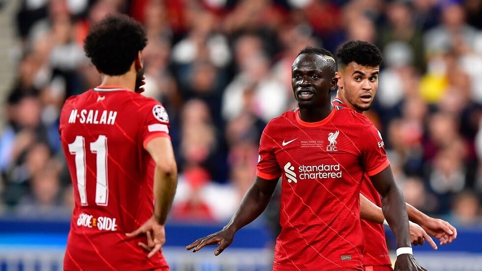 وكيل ماني: الشائعات حول راتبه في ليفربول "كاذبة"
