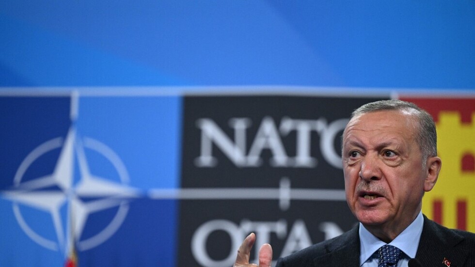 أردوغان: الأهم من التعهدات المذكورة بمذكرة التفاهم مع فنلندا والسويد هو تنفيذها