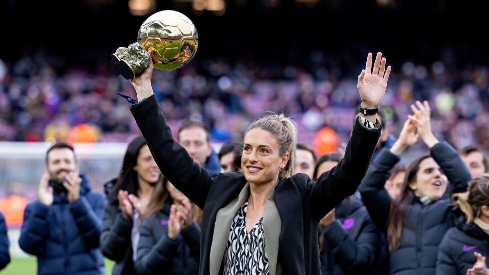 أفضل لاعبة في العالم.. أليكسيا مهددة بالغياب عن "يورو 2022"
