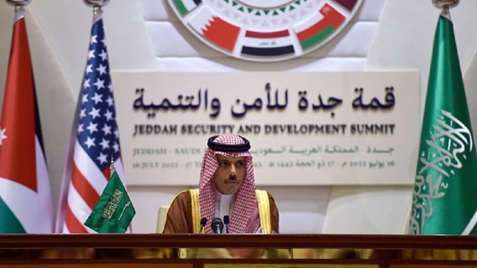 بن فرحان يؤكد أن فتح أجواء السعودية للطيران الإسرائيلي غير مرتبط بالتطبيع