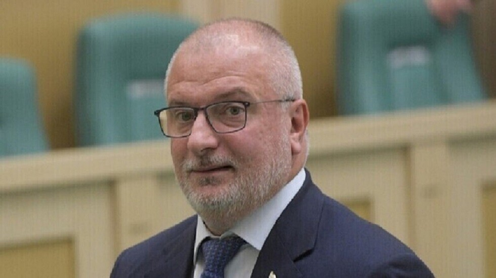 سيناتور روسي: البرلمان قد يبحث في الخريف دمج مناطق جديدة في روسيا
