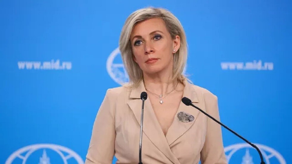 زاخاروفا: واشنطن تتبع مفهوم "من الردع إلى التدمير" تجاه روسيا