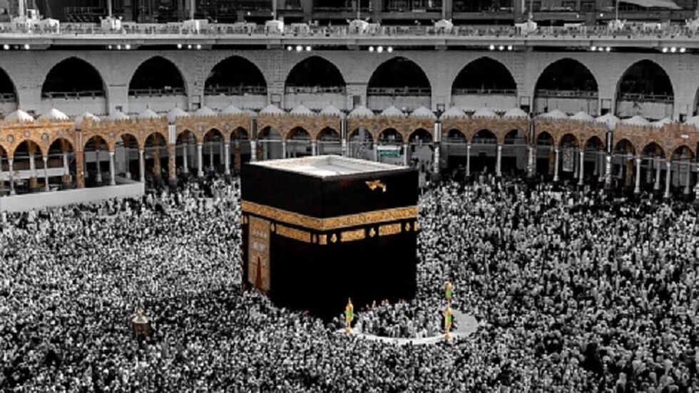 السعودية تعلن إجراءات جديدة بخصوص العمرة