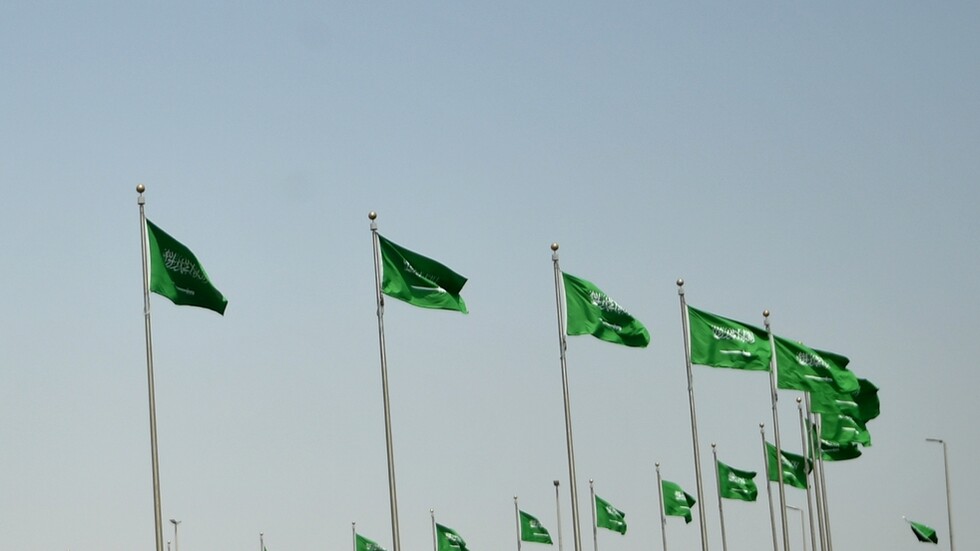 مكتب تحقيقات الطيران في السعودية يكشف تفاصيل جديدة عن تحطم طائرة خفيفة ومصرع قائدها بالرياض