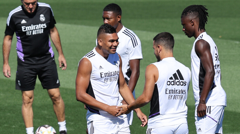 تصاريح العمل تعلق انتقال نجم ريال مدريد إلى يونايتد