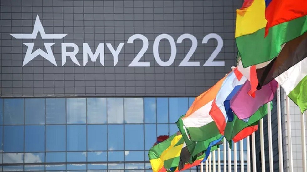 شركة "روس أوبورون إكسبورت" توقع عقود بملايين الدولارات خلال منتدى "الجيش-2022"