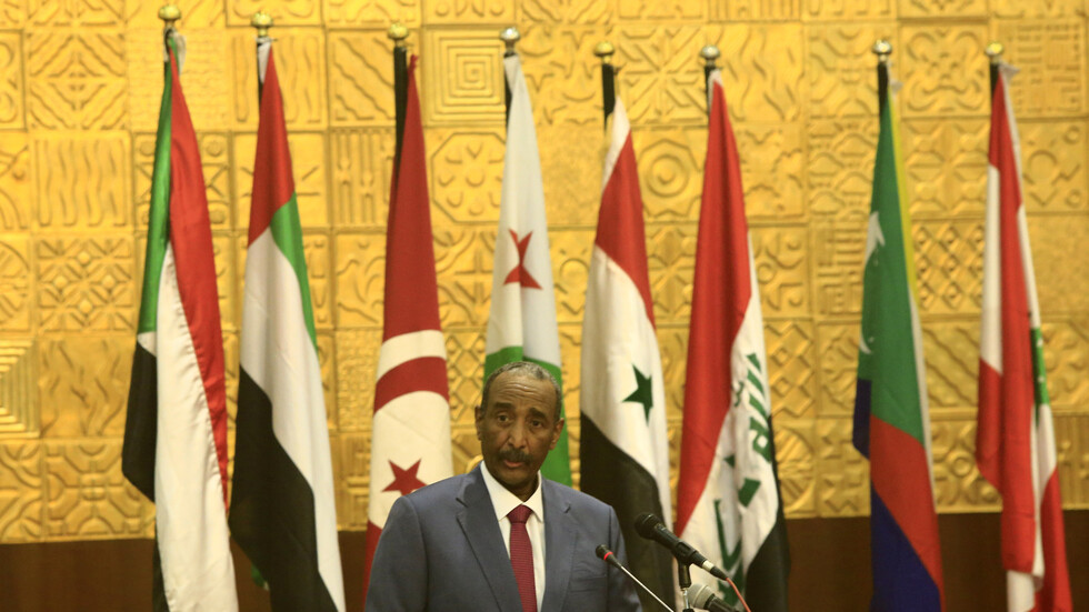 البرهان "يأسف" لإضاعة السودان 3 سنوات في "التشاكس السياسي"