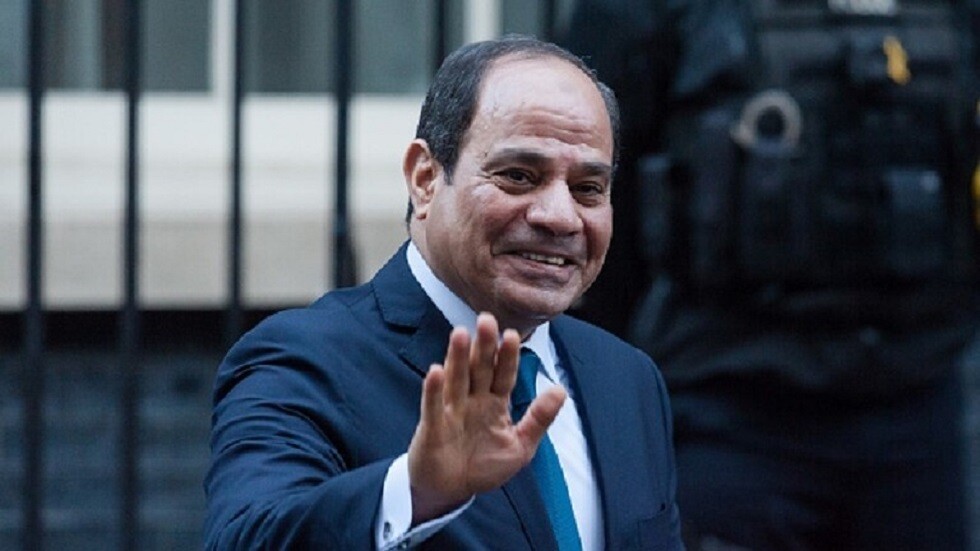 مصر.. السيسي يعين مديرا جديدا لشركة "العاصمة الإدارية" خلفا للواء عابدين
